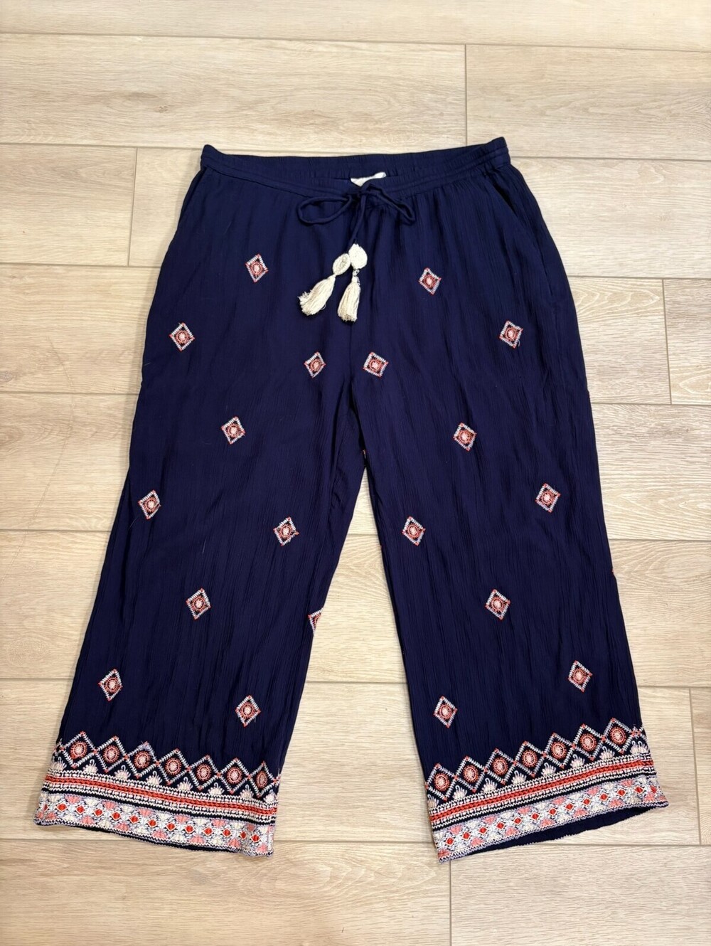 Sundance Womens Embroidered Wide Leg Pants L Boho Tassel Gauze Peasant Culottes